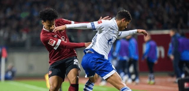 年吸引大量 年吸引大量